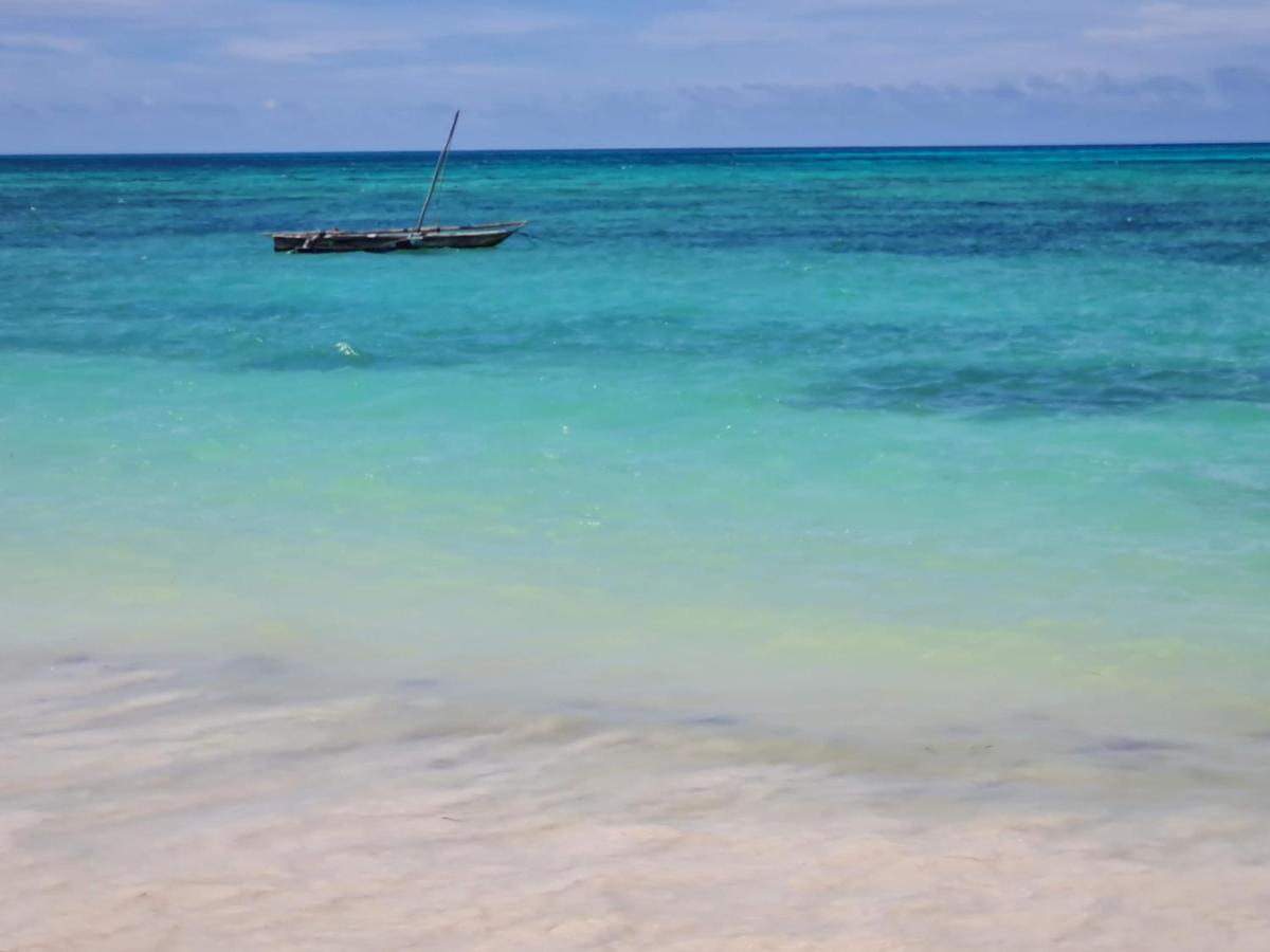 Beachfront Villa Ladha Ya Zanzibar Jambiani  Luaran gambar