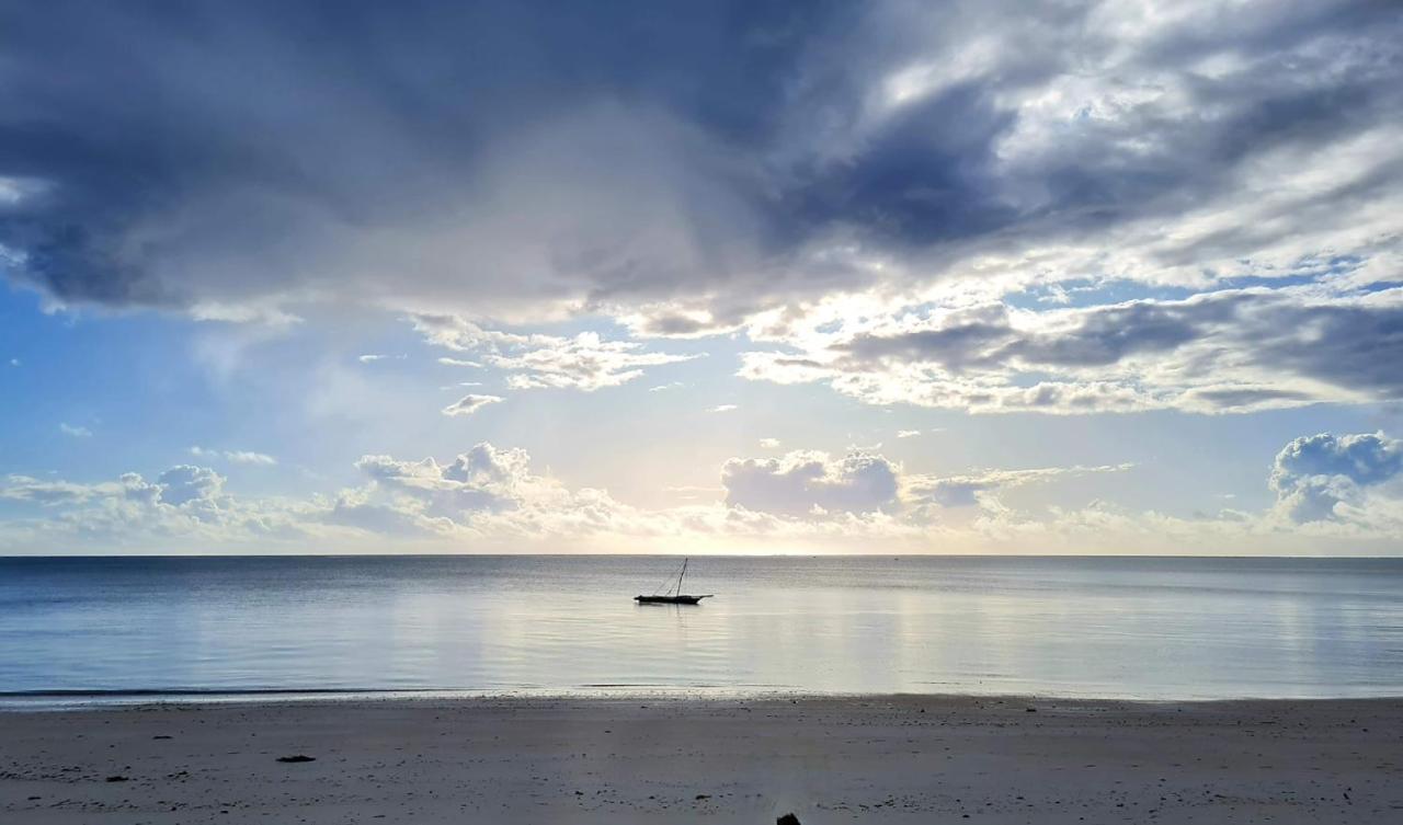 Beachfront Villa Ladha Ya Zanzibar Jambiani  Luaran gambar