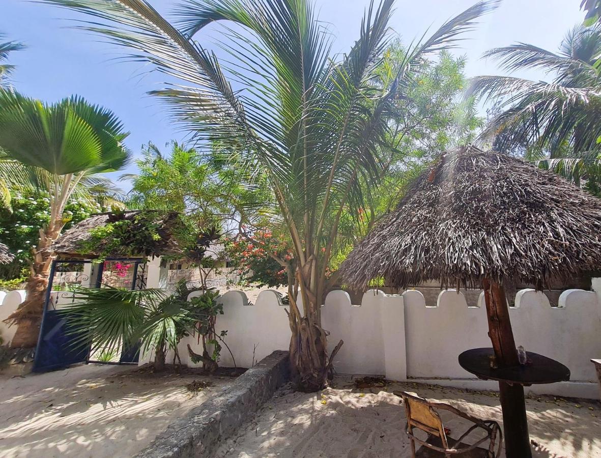 Beachfront Villa Ladha Ya Zanzibar Jambiani  Luaran gambar